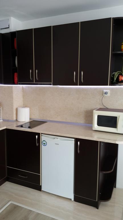 Kraybrezhna Apartment Pomorie Luaran gambar
